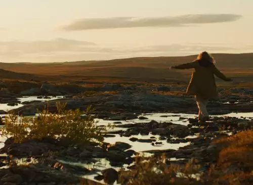 HumanNature_134344033833472095_big-cine_deskt.webp
