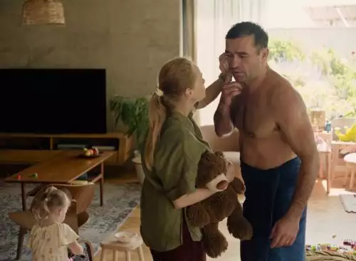 Father_134302213370310853_big-cine_deskt.webp
