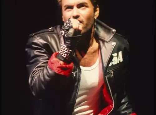GeorgeMichaelTheFaithTour_134378680757286877_big-cine_deskt.webp