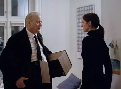 DeAanschuiftafelSentimentalValue_134114943400576861_big-cine_deskt.webp